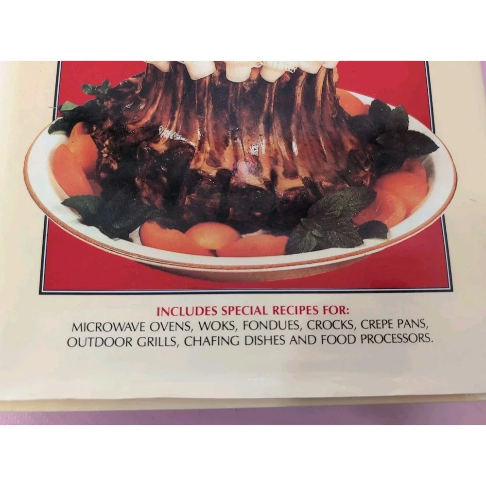 The Culinary Arts Institute Cookbook Dust‎ Jacket 10 Edition